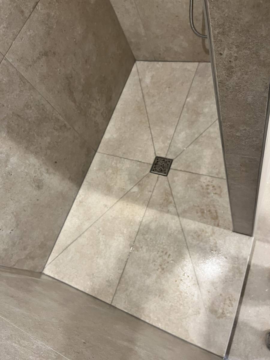 Entreprise spécialisé en travaux de carrelage et parquet à Lyon et sa région