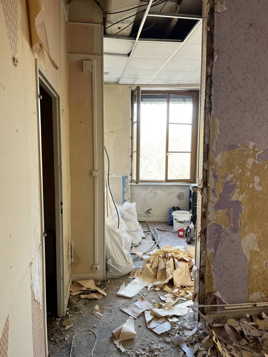 Rénovation intérieur complète d'un appartement avec salle de bain, salon et parquet à Lyon 2 Bellecour