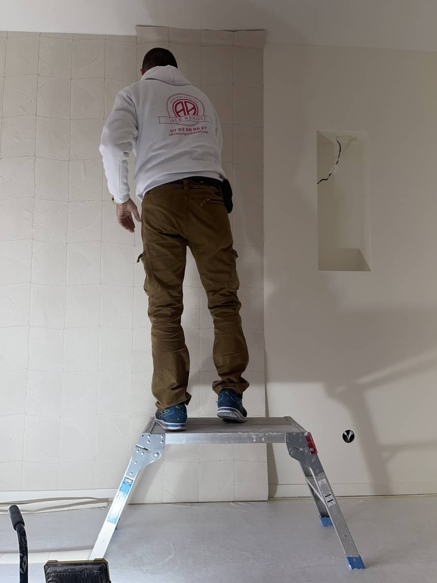 Rénovation complète d’un appartement ancien à Lyon 3ème avec mise aux normes électriques et isolation thermique