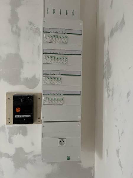 Entreprise générale du bâtiment pour travaux  d'électricité  dans tous locaux à Lyon