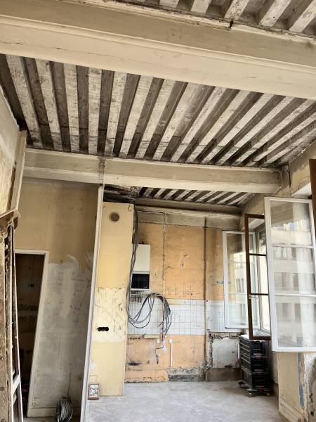 Comment rénover un appartement haussmannien à Lyon tout en conservant son cachet d’origine ?