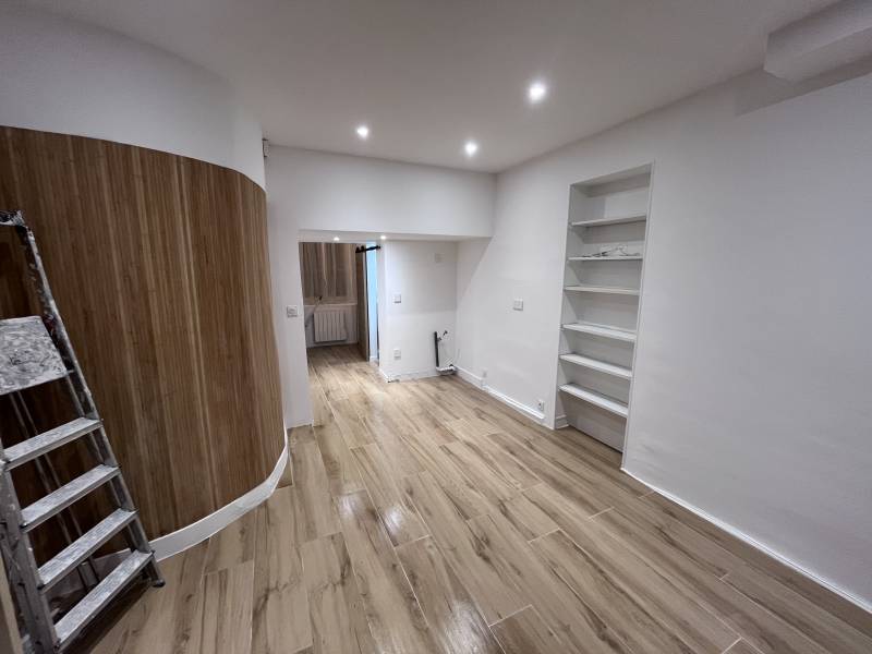 Rénovation complète d’un appartement ancien à Lyon 3ème avec mise aux normes électriques et isolation thermique