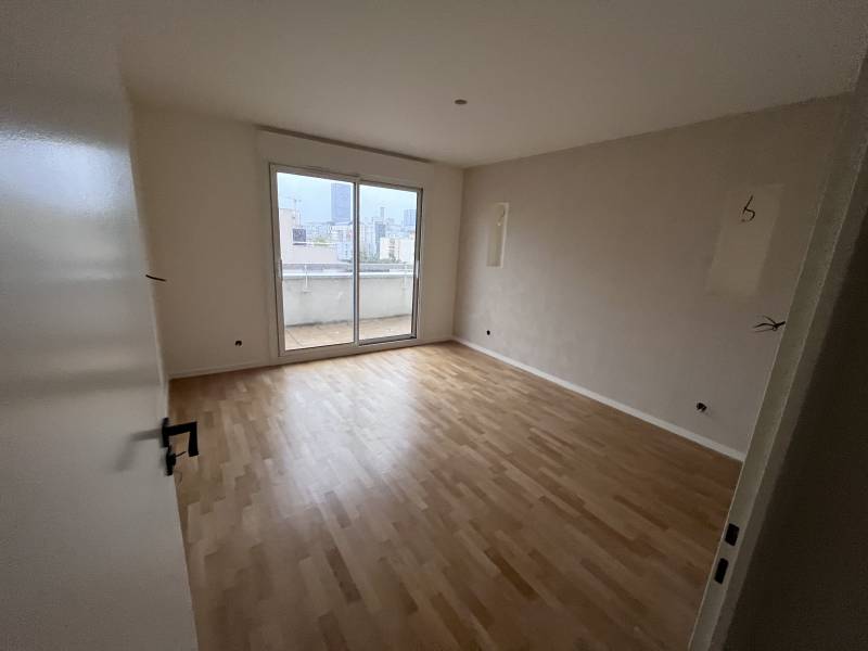 Travaux de rénovation d’appartements clés en main pour particuliers et professionnels à Lyon et alentours Rénovation complète d’appartements à usage privé ou professionnel à Lyon